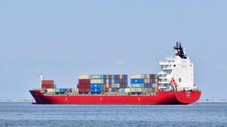 Bloomberg: Русия и Иран строят нов 3000-километров търговски маршрут