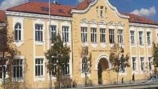 25 хил. кв.м. улици и тротоари е ремонтирал кметът на “Илинден” Иван Божилов