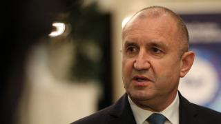 Радев обединява цялото ляво с хитър план