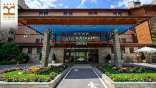 Дъно! Клиенти мръзнат в безбожно скъпия спа хотел “Катарино” - Разлог. Повръщат от развалена моцарела и гризат студени мръвки. Цяла група се натръшкала с ковид Дъно! Клиенти мръзнат в безбожно скъпия спа хотел “Катарино” - Разлог. Повръщат от развалена моцарела и гризат студени мръвки. Цяла група се натръшкала с ковид