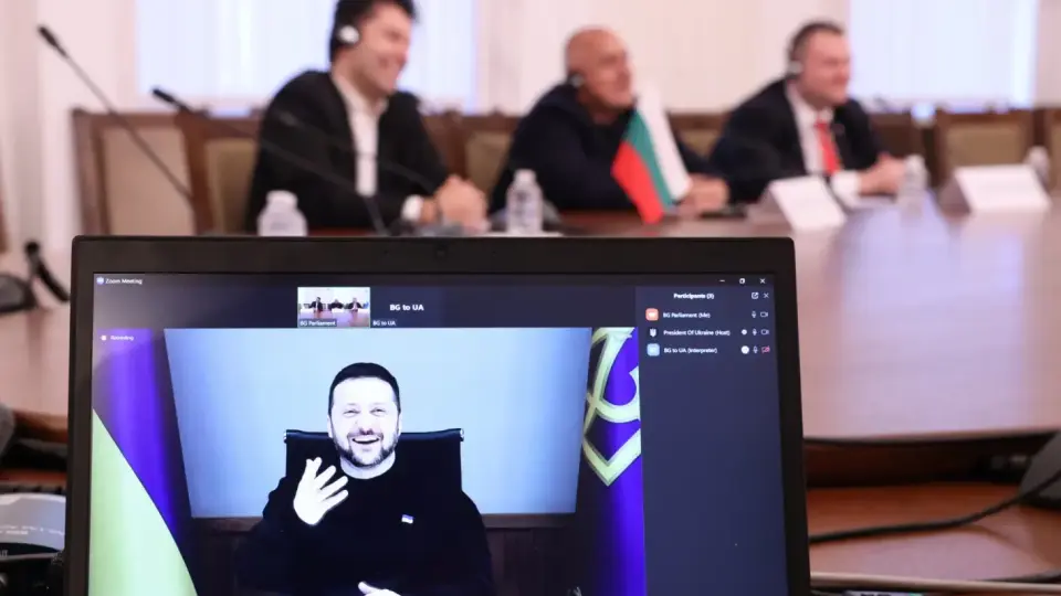 Зеленски благодари на Борисов, Пеевски и Петков за подкрепата за Украйна