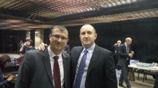 По 50 млн. лв. месечно от контрабанда минават по „пътя на Копринката“, за да стигнат до Румен Радев