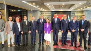 Кандидат-депутатите на ДПС-Ново начало Хюсеин Хафъзов, Неджми Али, Мехмед Атаман, Едиз Саидов и кмета на община Кърджали Ерол Мюмюн се срещнаха с кмета на Голяма община Маниса Ферди Зейрек