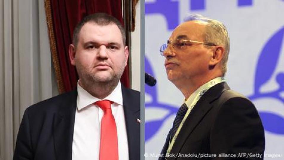 Оглавената от Делян Пеевски партия би „земеделците“ на Ахмед Доган с цяла парламентарна група Оглавената от Делян Пеевски партия би „земеделците“ на Ахмед Доган с цяла парламентарна група