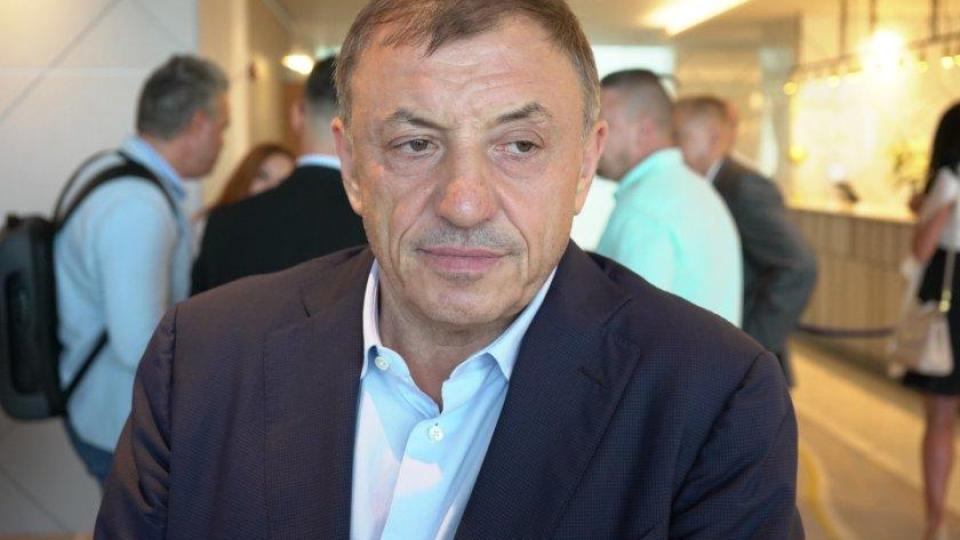 Любовницата на Алексей Петров му откраднала тайни 20 млн. лева Любовницата на Алексей Петров му откраднала тайни 20 млн. лева