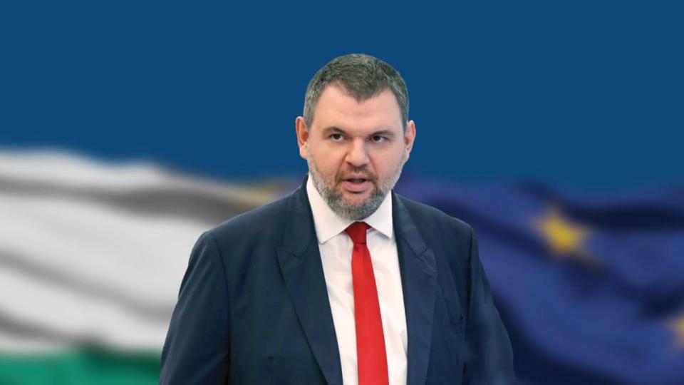 Делян Пеевски, председател на ПГ на ДПС-НОВО НАЧАЛО, лидер на ДПС: Поздравявам и подкрепям премиера на България за историческото решение за Украйна! Делян Пеевски, председател на ПГ на ДПС-НОВО НАЧАЛО, лидер на ДПС: Поздравявам и подкрепям премиера на България за историческото решение за Украйна!