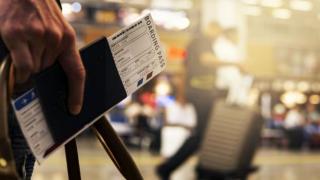 Как да си търсим правата при проблеми с полетите, багажа и онлайн покупките