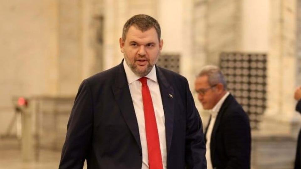 Делян Пеевски, лидер на ДПС и ПГ на ДПС-НОВО НАЧАЛО: Служебният министър на културата незабавно да се заеме с поредната криза в сектора! Делян Пеевски, лидер на ДПС и ПГ на ДПС-НОВО НАЧАЛО: Служебният министър на културата незабавно да се заеме с поредната криза в сектора!