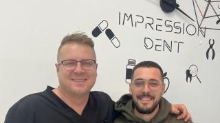 Столичен зъболекар оправя зъбите на победителя от Биг Брадър