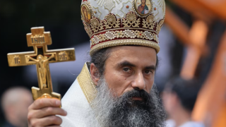 За какво патриархът харчи заплатата си от 12 000 лева?