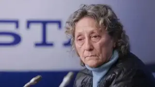 Какво става г-жо Киселова? Чувствате ли се удобно – Вие и всичките Ви колеги /най-вече социалисти/ в ролята на телефонни измамници?