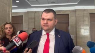 Делян Пеевски, лидер на ДПС и ПГ на ДПС-НОВО НАЧАЛО: Трябва абсолютен контрол на цените на храните и всички останали стоки. Правителството да готви програма за пълен мандат!
