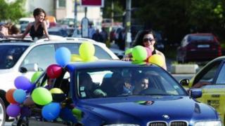 50 лв. глоба за абитуриент, ако се подаде от прозорците на автомобила
