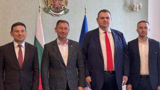 Делян Пеевски, лидер на ДПС и ПГ на ДПС-НОВО НАЧАЛО включи общините на ДПС Мадан и Кирково към стратегията “Ново начало за развитие на регионите”