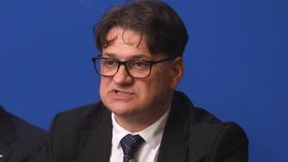 Мариан Бачев пръв може да излети от правителството