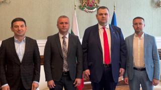 Делян Пеевски, лидер на ДПС и ПГ на ДПС-НОВО НАЧАЛО прие общините Девин и Рудозем в стратегията “Ново начало за развитие на регионите”