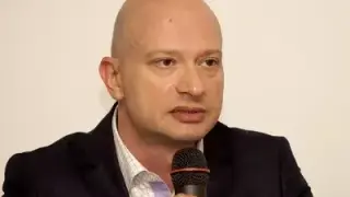 Топ русофил лъсна зад корупционния скандал на „Промяната“