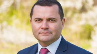 Кметът на Русе взел апартамент на съветник, за да му чисти имиджа