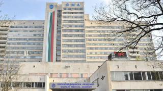 Лекари от Военна болница прибират от 5000 до 30 000 за подмяна на кръвни проби