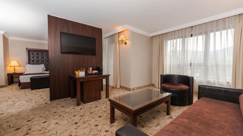 Ексклузивно! Maxi Park Hotel & SPA Велинград отвори врати след грандиозна реновация