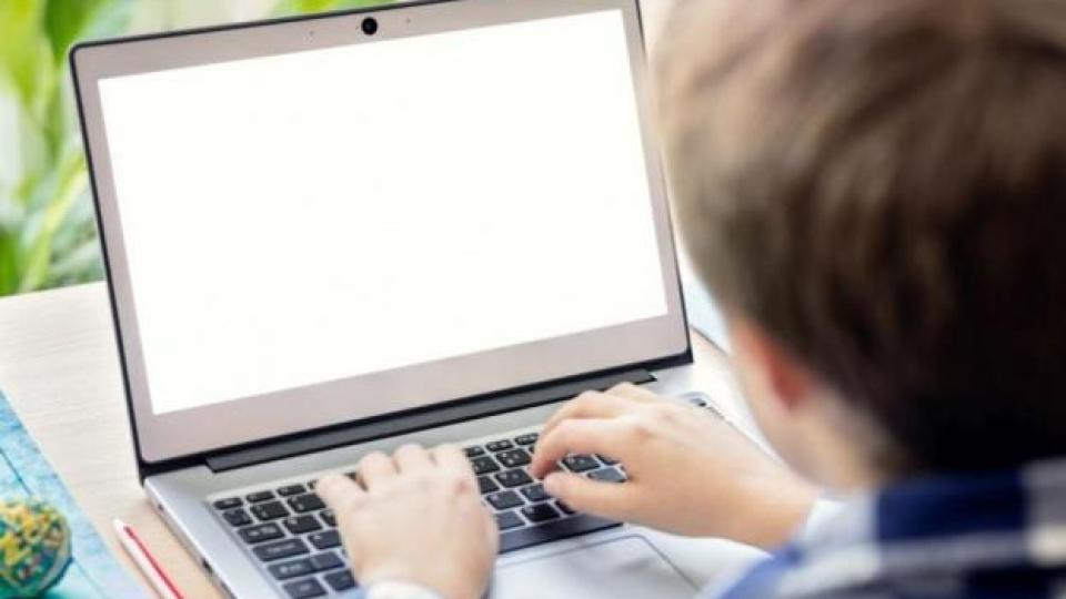 Как цифровите екрани вредят на очите ви - и лесни начини да ги предпазите