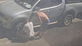 Служител на ЦГМ се сби с двама мъже в центъра на София заради поставена скоба (видео)