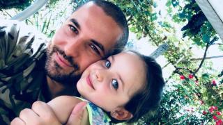 Бащата на Сияна ГНЕВНО към застрахователния бос на  „ДаллБогг Живот и здраве” Тихомир Каменов: 53 733,97 лв. Как сметнахте стотинките, боклуци долни?