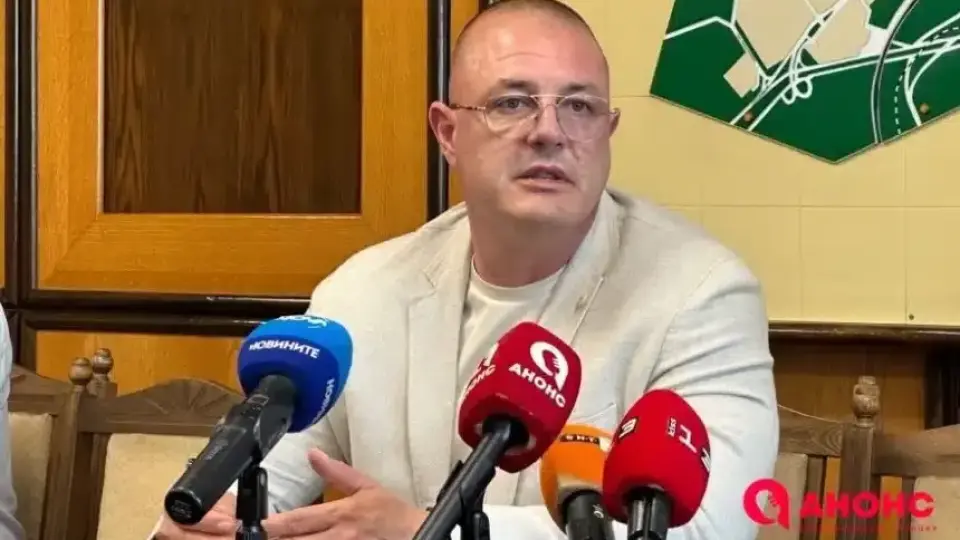 Шефът на полицията в Русе Николай Кожухаров е нападнат брутално