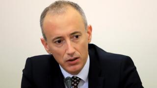 Развежда ли се заради колежка министър Красимир Вълчев?