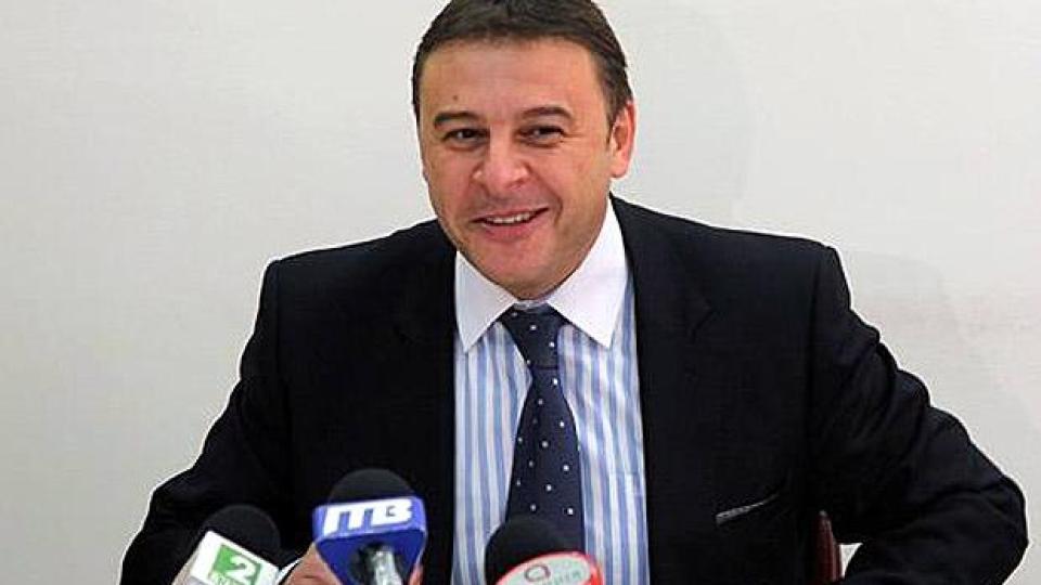 Бившият кмет Атанас Камбитов прецакан в навечерието на сватба си