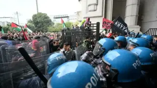 Среднощни протести в Италия срещу блокадата на флотилията за Газа
