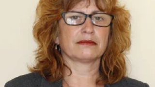 Корумпираната съдийка Ирена Венкова прецакала и депутата Росица Кирова