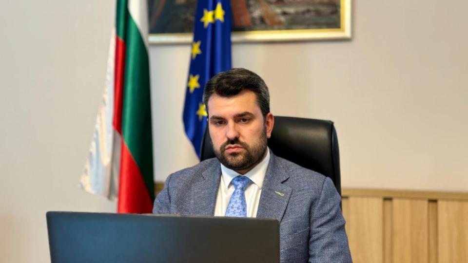 Георг Георгиев: Две са задържаните българки в Русия, едната ще лежи 3 г. в затвора