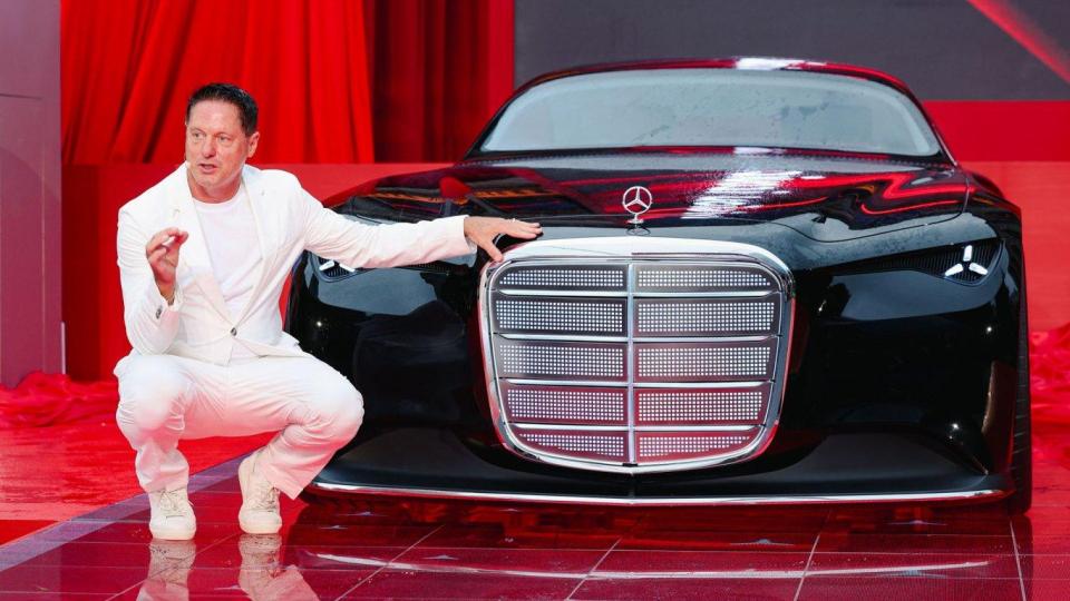 Mercedes-Benz се завръща към златния век на автомобилния дизайн
