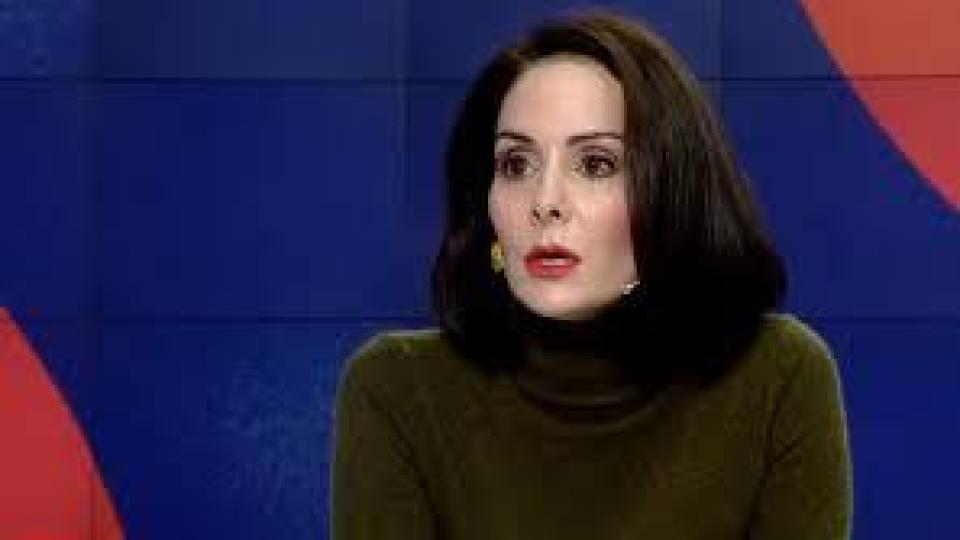 Ирина Иванова – журналист и администратор в групата „Насилието в моловете“: Децата на България са зарязани от държавата Ирина Иванова – журналист и администратор в групата „Насилието в моловете“: Децата на България са зарязани от държавата