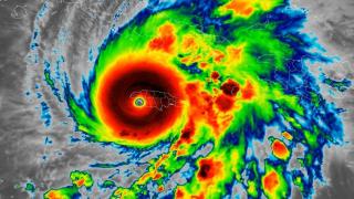 Най-силната буря в света удари Ямайка Най-силната буря в света удари Ямайка