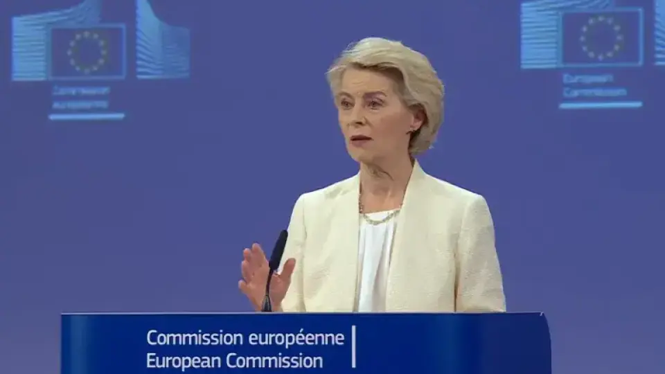 Еврокомисията може да предприеме правни действия срещу държавите членки, които отказват да спазват търговската сделка на блока с Киев Еврокомисията може да предприеме правни действия срещу държавите членки, които отказват да спазват търговската сделка на блока с Киев