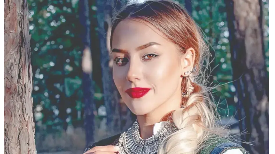 Симона Петрова-Mona: Българите загубиха революционния си дух