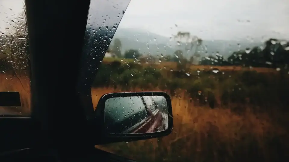 Облаци, дъжд и студ: Meteo Bulgaria с пълна седмична прогноза за времето