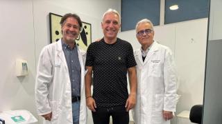 Медицинско светило оперира рамото на Христо Стоичков