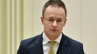 Сиярто: Унгария няма да позволи на Украйна да стане член на ЕС