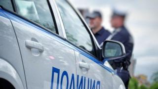 Даниел Митов разписа заповед за по 400 лева коледен бонус за всички в МВР