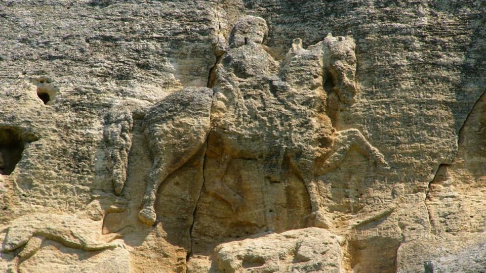 АЛЕКСАНДЪР ВЕЛИКИ И МАДАРСКИЯ КОННИК