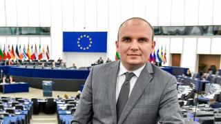 Илхан Кючюк обяви, че искат свалянето на имунитета му в Европарламента