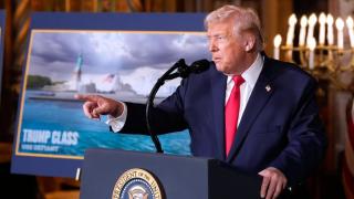 САЩ ще строят най-мощните бойни кораби в света клас "Тръмп" (снимки)