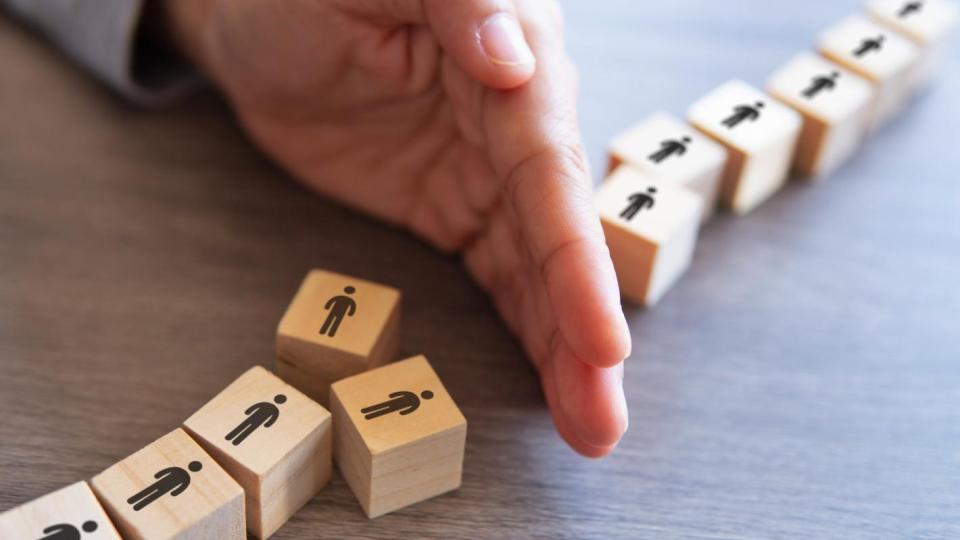 В 19 области вървят масови съкращения