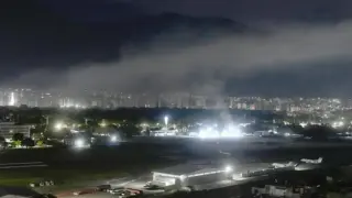 Чуха се силни експлозии в столицата на Венецуела ВИДЕО