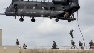 Мадуро и съпругата му са задържани в спалнята им, Тръмп гледал акцията на живо