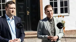 Дания и Гренландия с послание към Тръмп: Границите не трябва да се променят със сила, народите не се купуват