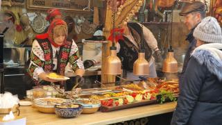 Румънците затягат коланите - доходите падат, разходите се увеличават